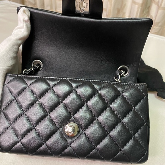 Brand new 24C chanel mini rectangular with silver hardware. - Picture 9 of 15